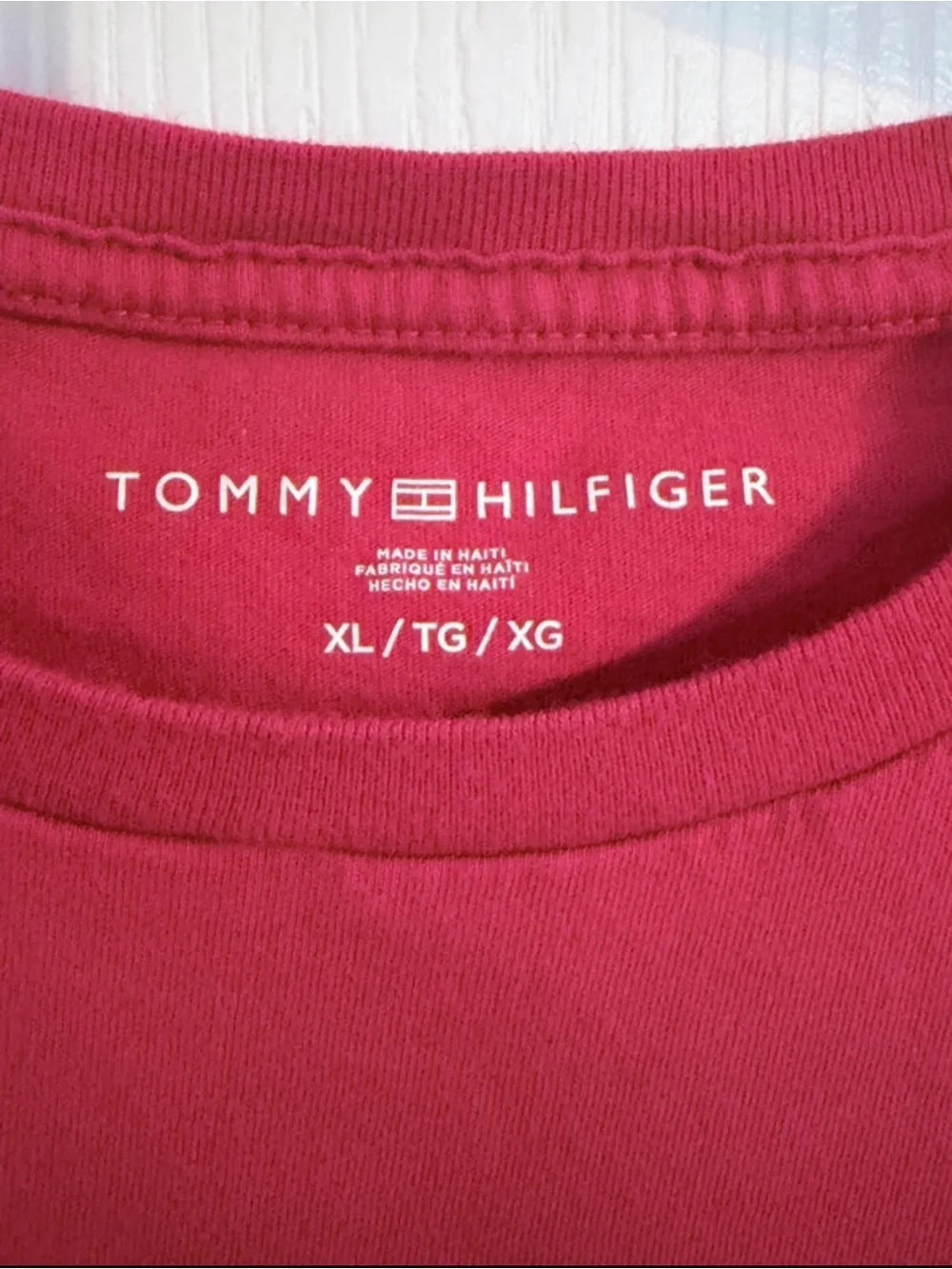 Tommy Hilfiger Red Graphic Logo T-Shirt Size XL